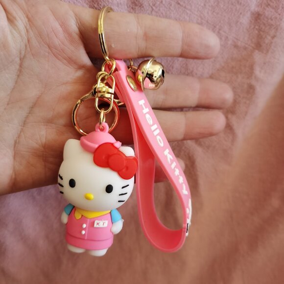 Hello Kitty Accessories - 321  Hello Kitty Baker keychain